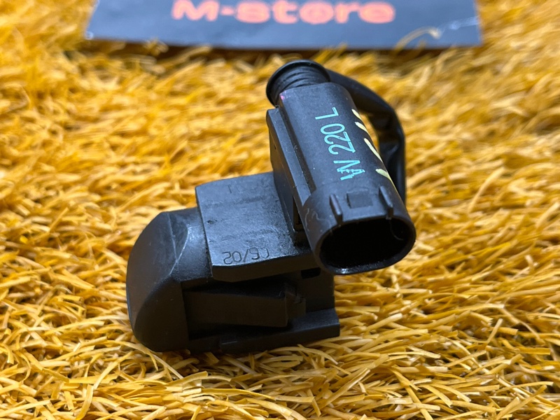 форсунка омывателя, 1000 рублей, Красноярск