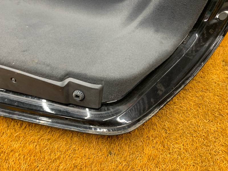 крышка багажника, 10000 рублей, Красноярск