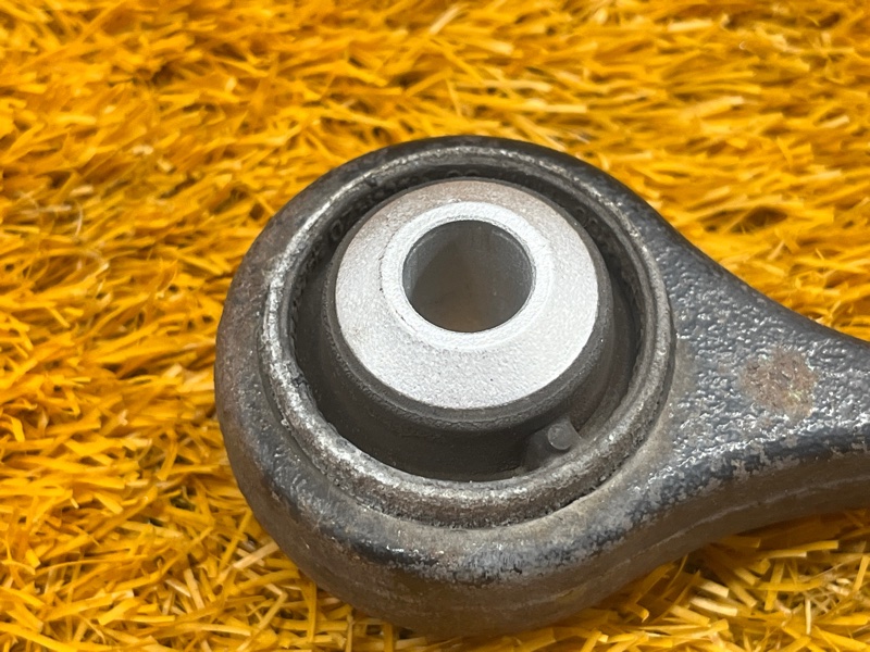 Рычаг подвески верхний, 700 рублей, Красноярск