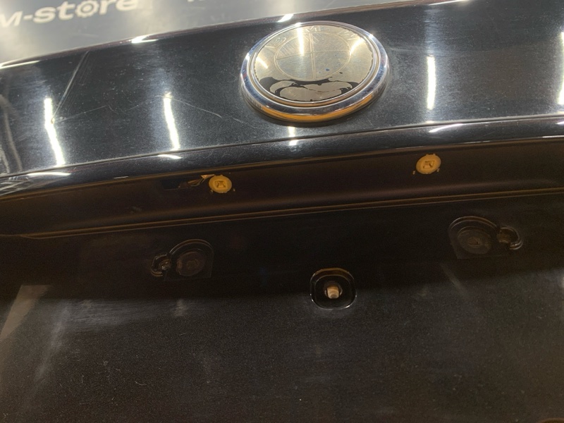 крышка багажника, 2500 рублей, Красноярск