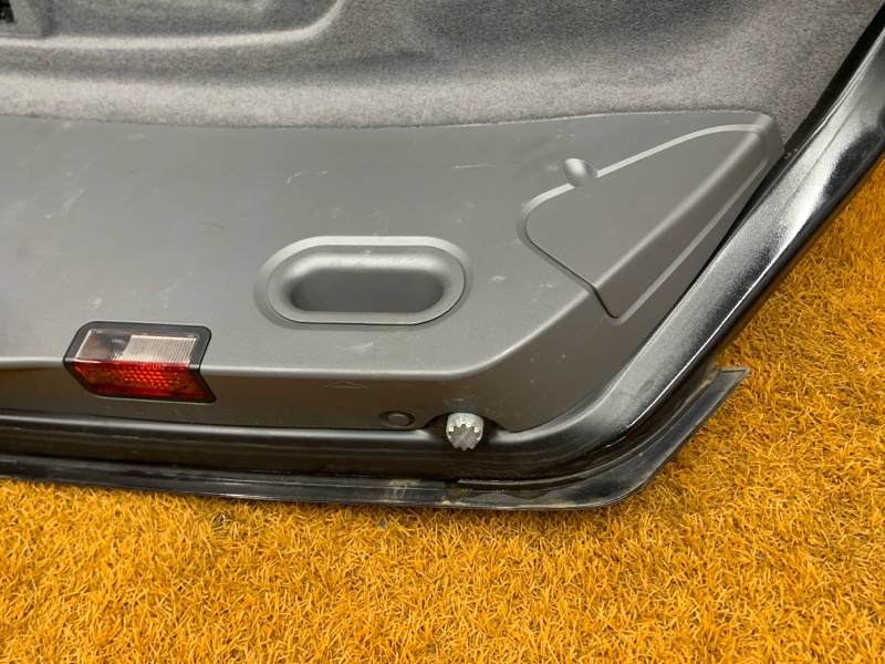 крышка багажника, 2500 рублей, Красноярск