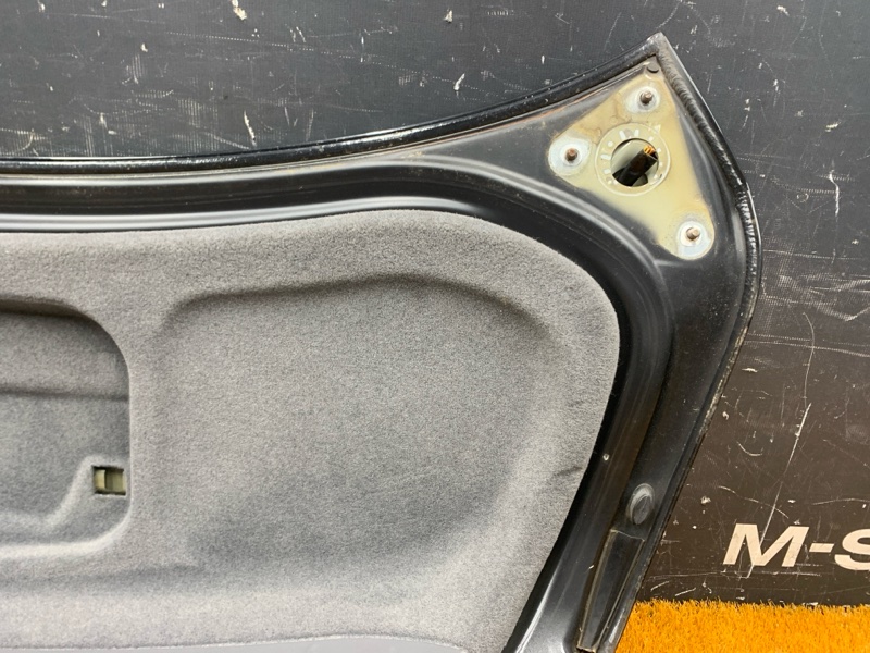 крышка багажника, 2500 рублей, Красноярск