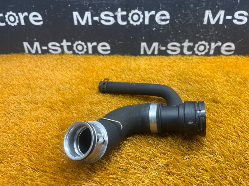 Патрубок системы охлаждения, 1000 рублей, Красноярск