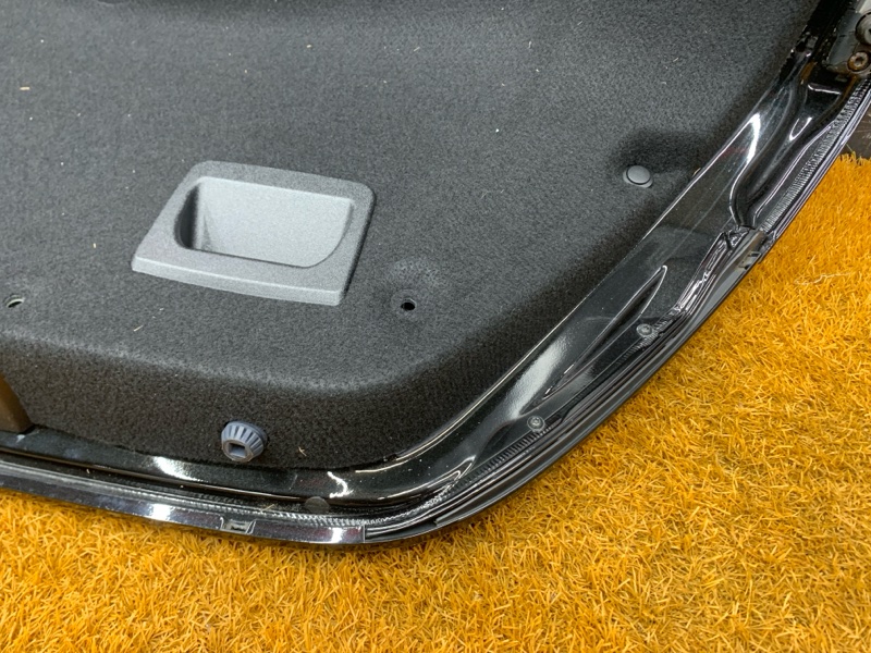 крышка багажника, 5000 рублей, Красноярск