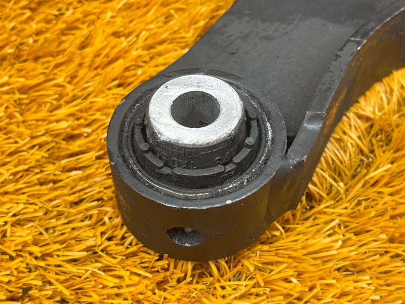 Рычаг подвески верхний, 1000 рублей, Красноярск