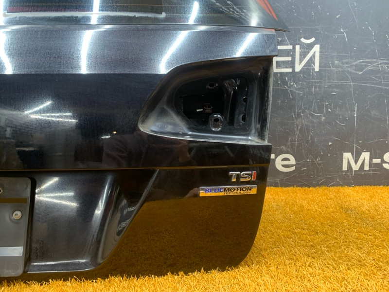 Крышка (дверь) багажника, 14500 рублей, Красноярск