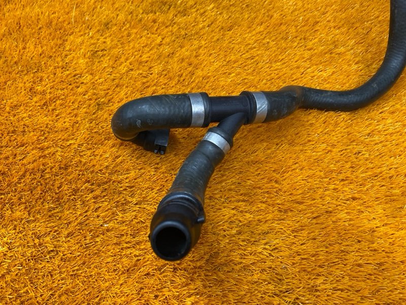 Патрубок системы охлаждения, 1500 рублей, Красноярск