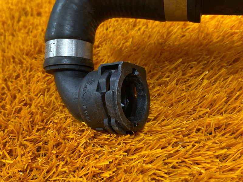 Патрубок системы охлаждения, 1500 рублей, Красноярск