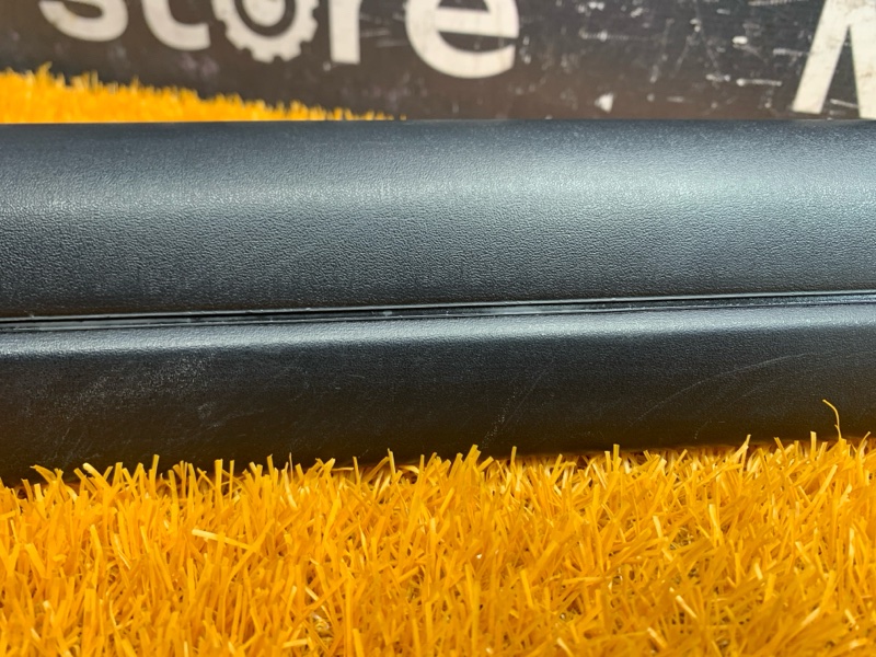 Накладка на порог салона, 300 рублей, Красноярск