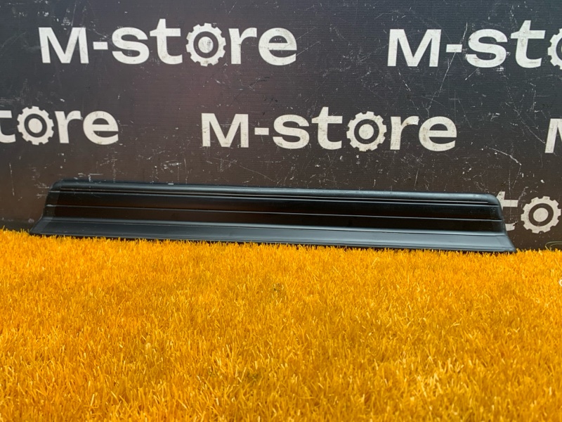 Накладка на порог салона, 400 рублей, Красноярск