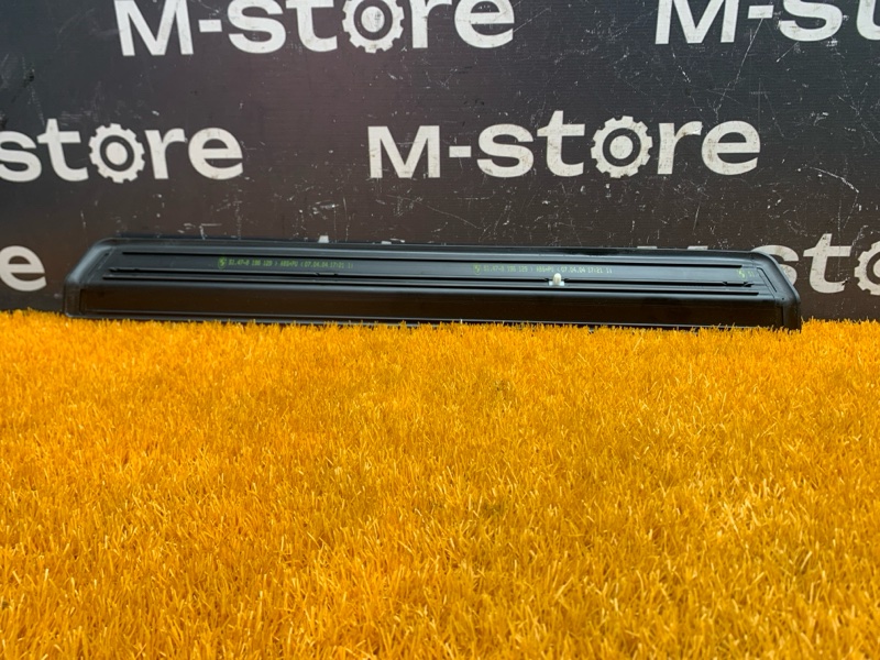 Накладка на порог салона, 400 рублей, Красноярск