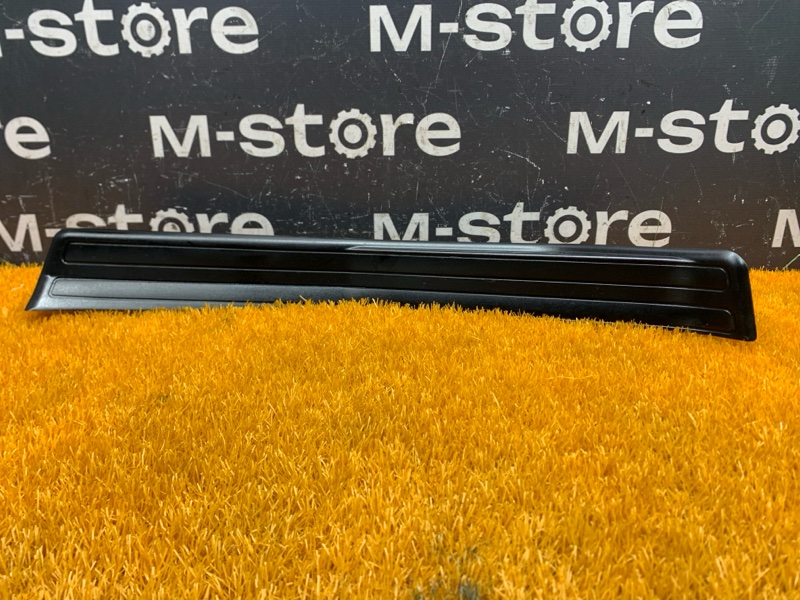 Накладка на порог салона, 500 рублей, Красноярск