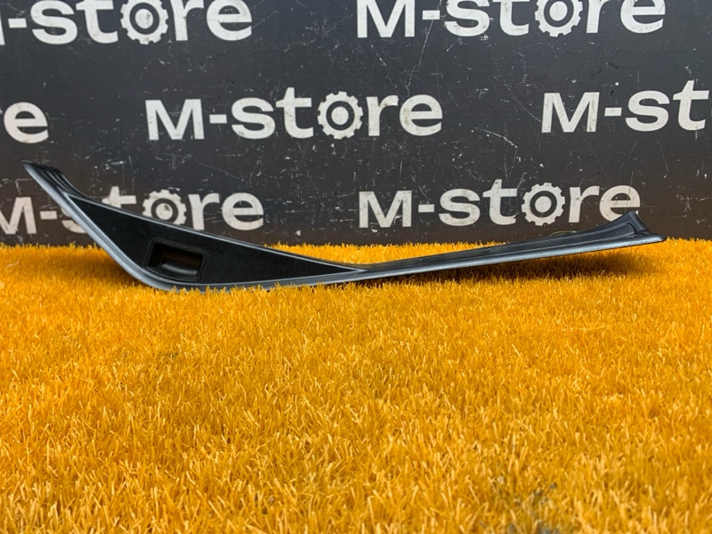 Накладка на порог салона, 500 рублей, Красноярск