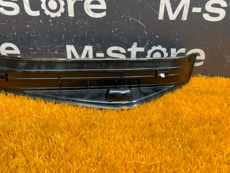 Накладка на порог салона, 500 рублей, Красноярск