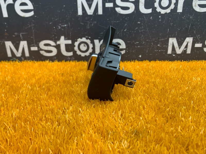 Переключатель света фар, 500 рублей, Красноярск