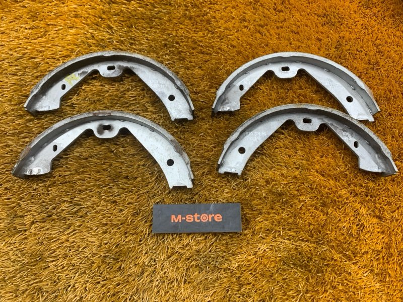 Колодки ручника, 2000 рублей, Красноярск