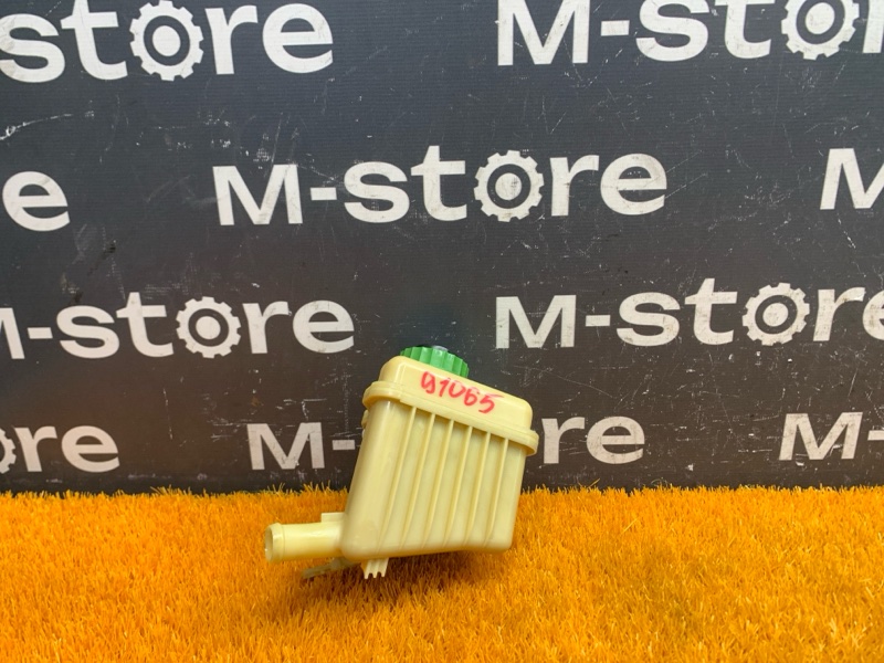 бачок гидроусилителя, 500 рублей, Красноярск