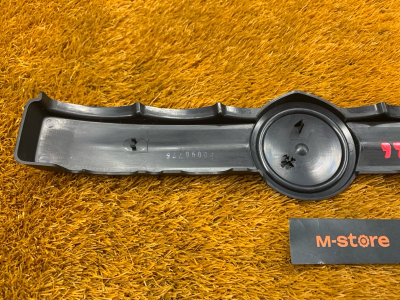 крышка двигателя, 800 рублей, Красноярск