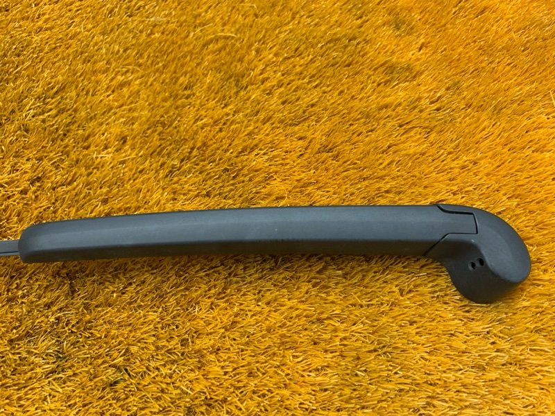 поводок стеклоочистителя, 2000 рублей, Красноярск