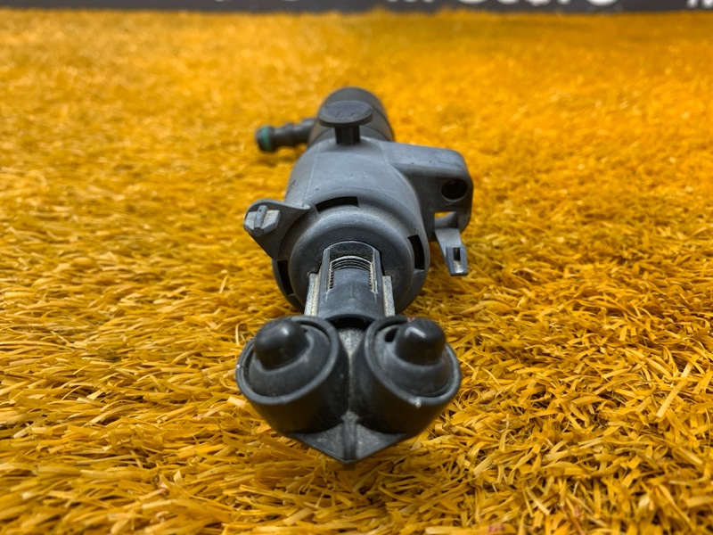 Форсунка омывателя фары, 2000 рублей, Красноярск