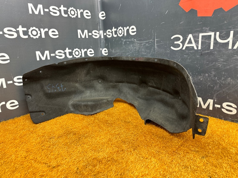 подкрылок, 700 рублей, Красноярск