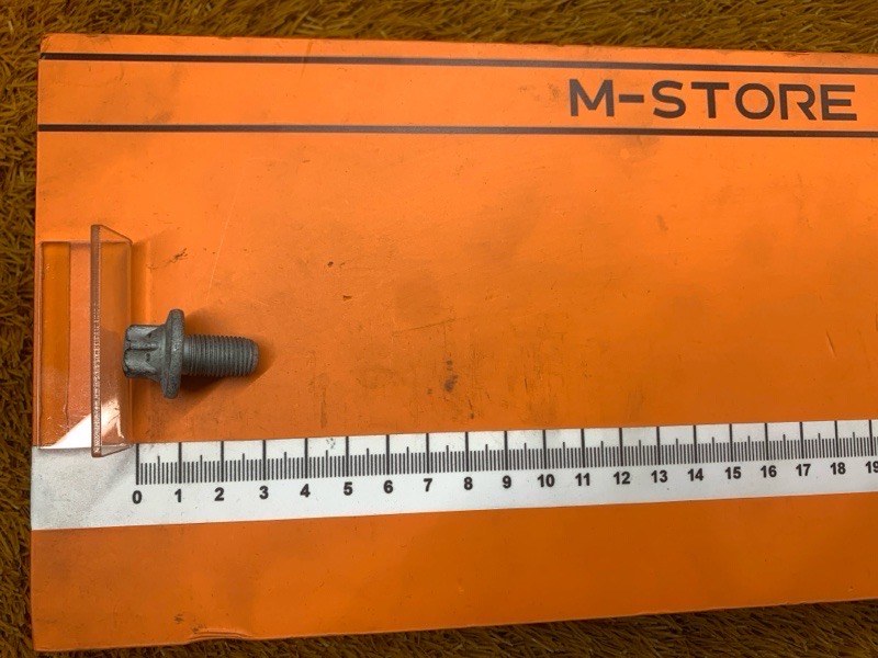 болт гидротрансформатора, 400 рублей, Красноярск