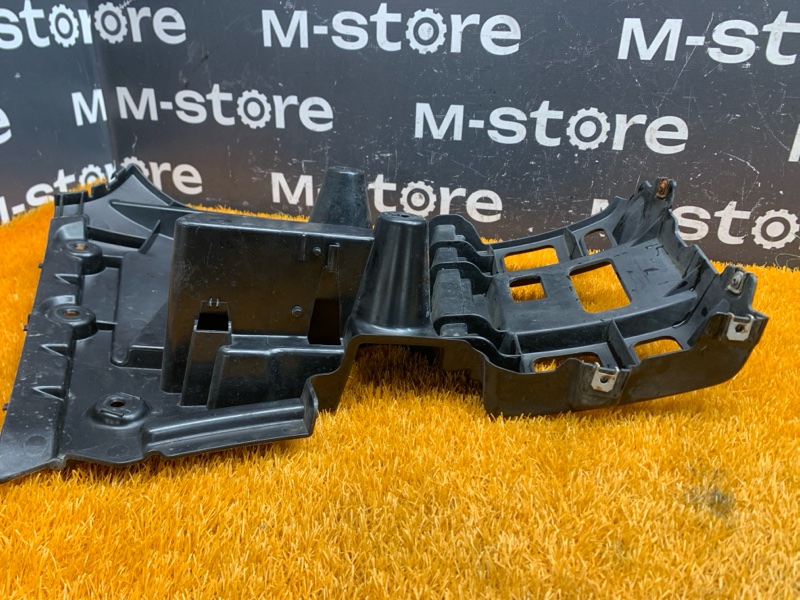 крепление бампера, 1000 рублей, Красноярск