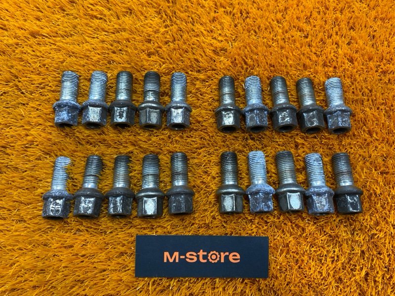 болт колесный, 2000 рублей, Красноярск