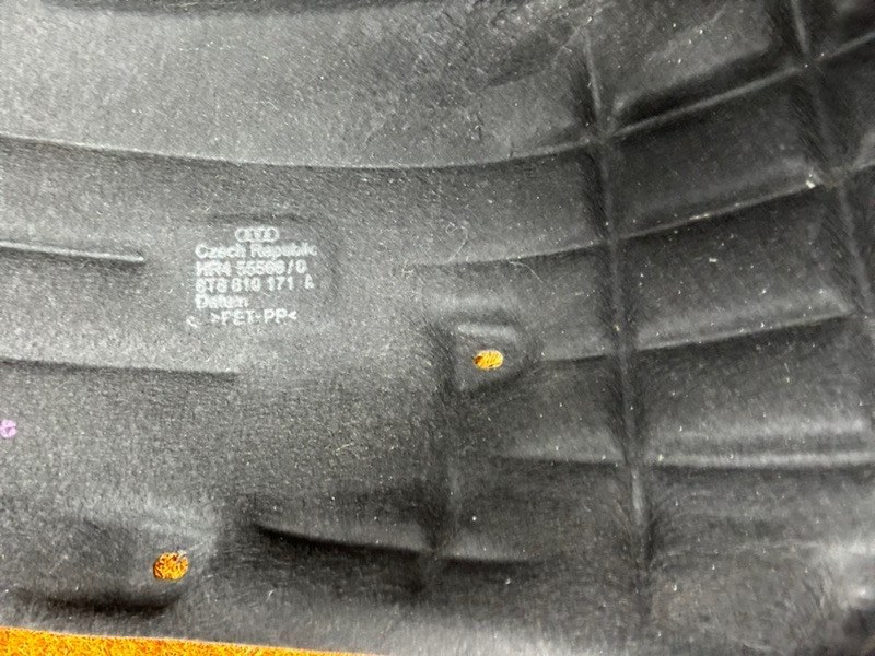 подкрылок, 2200 рублей, Красноярск