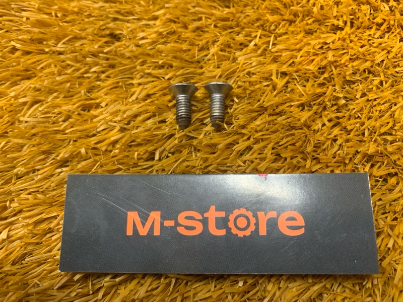 Болт тормозного диска, 100 рублей, Красноярск