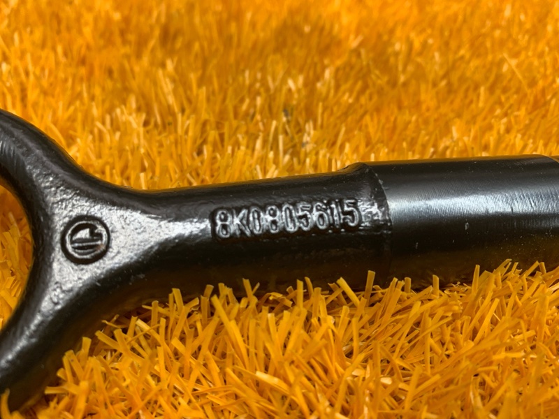 Крюк буксировочный, 1300 рублей, Красноярск