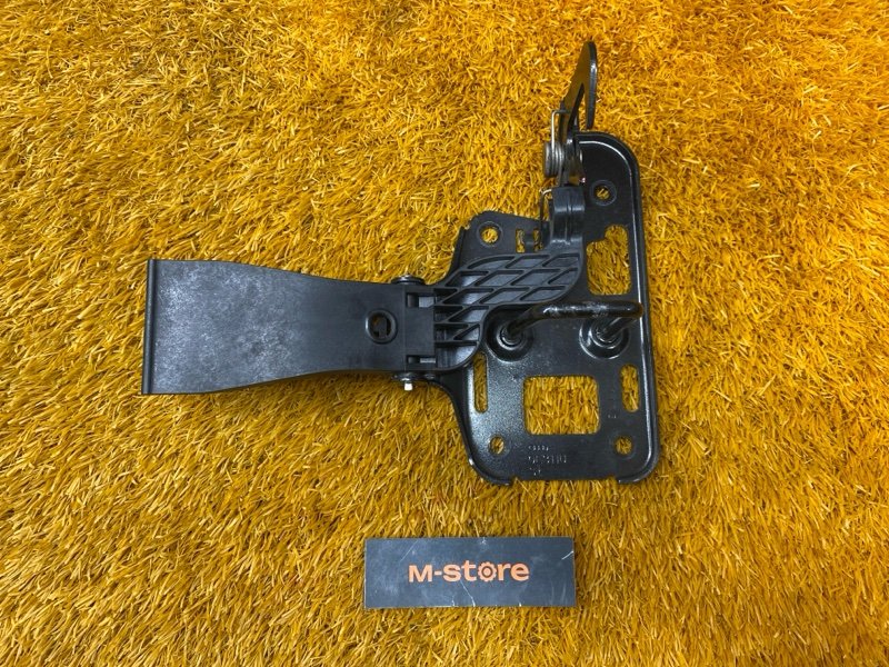 замок капота, 500 рублей, Красноярск