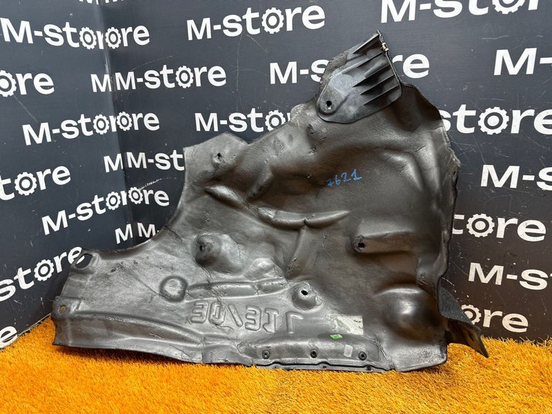 подкрылок, 1500 рублей, Красноярск