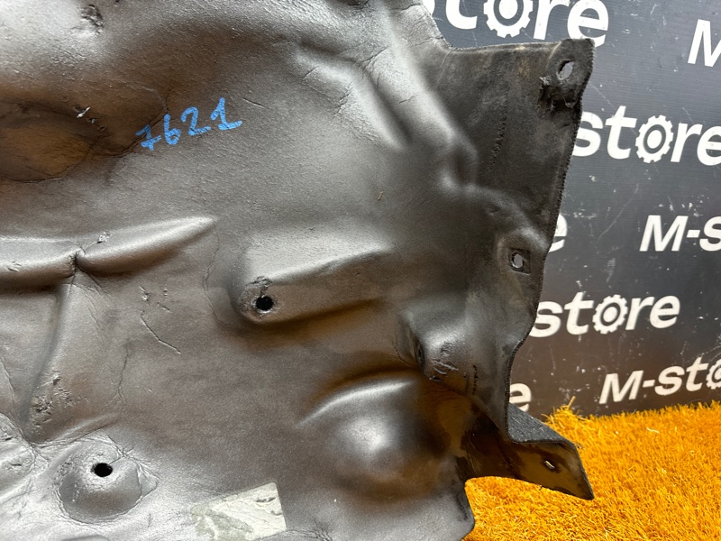 подкрылок, 1500 рублей, Красноярск