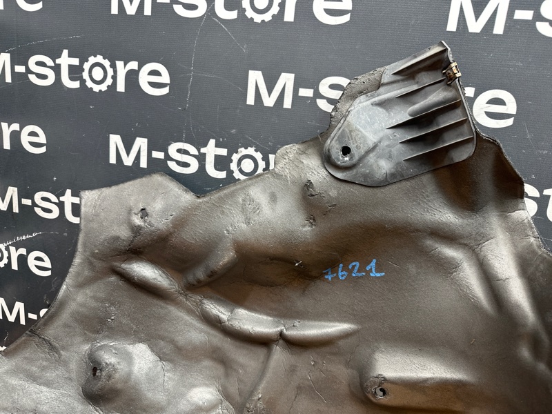 подкрылок, 1500 рублей, Красноярск