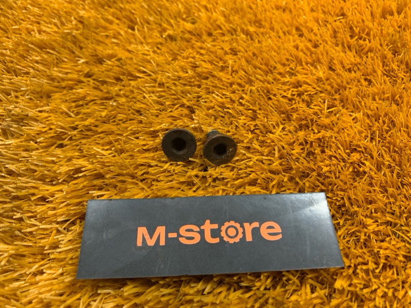 Болт тормозного диска, 100 рублей, Красноярск