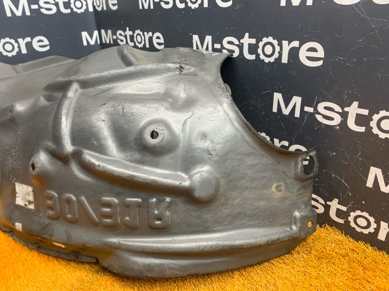 подкрылок, 1500 рублей, Красноярск