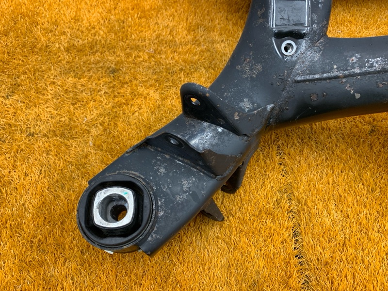 Балка поперечная (подрамник), 3500 рублей, Красноярск