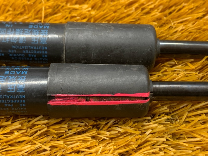 амортизатор капота, 900 рублей, Красноярск