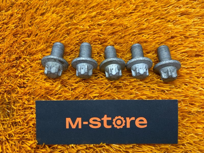 болт гидротрансформатора, 300 рублей, Красноярск