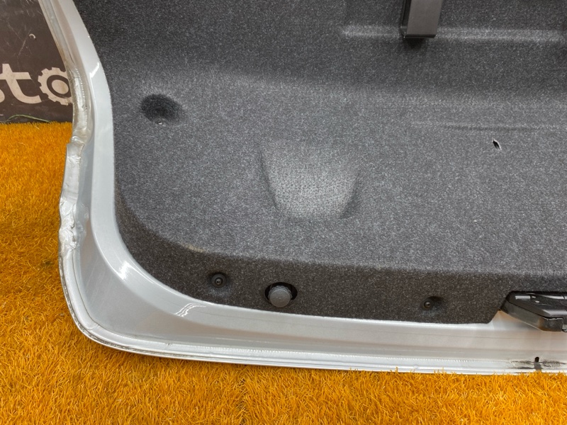 крышка багажника, 10000 рублей, Красноярск