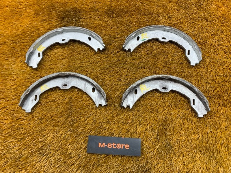 Колодки ручника, 1000 рублей, Красноярск