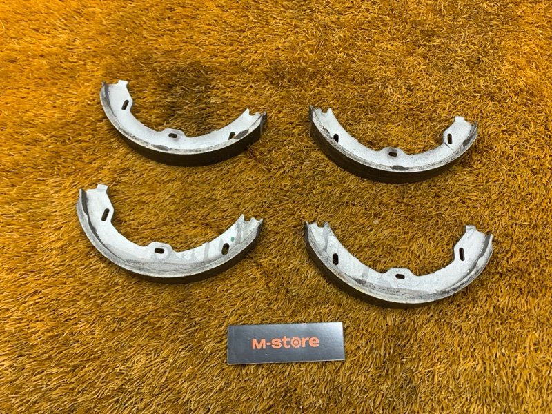 Колодки ручника, 1000 рублей, Красноярск