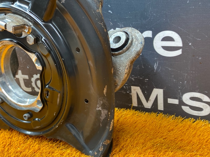 кулак поворотный, 1400 рублей, Красноярск