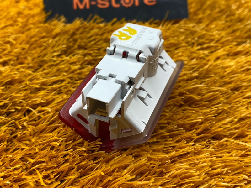 плафон освещения, 500 рублей, Красноярск