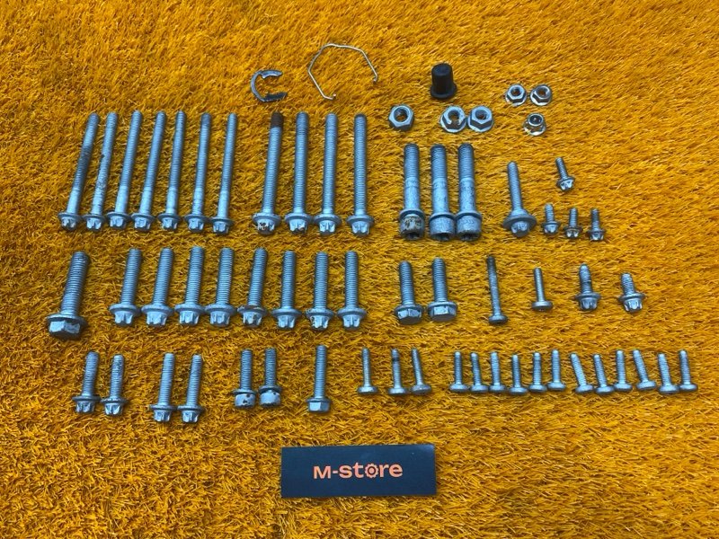 Болты и гайки ДВС, 900 рублей, Красноярск
