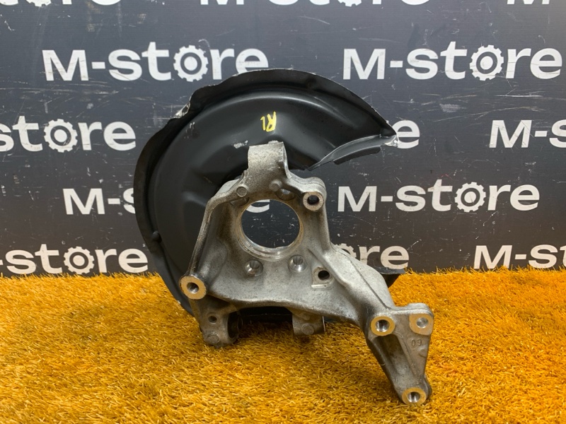 кулак поворотный, 2000 рублей, Красноярск