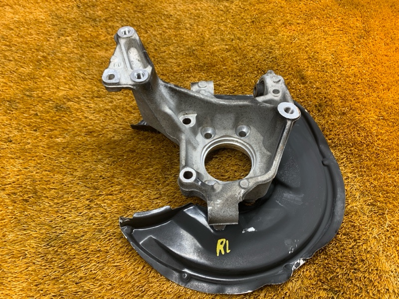 кулак поворотный, 2000 рублей, Красноярск