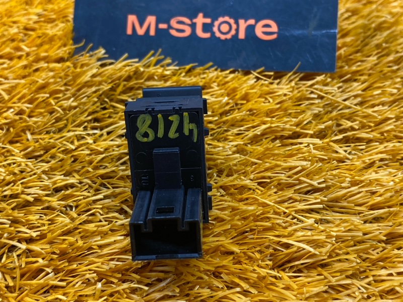 кнопка стеклоподъемника, 500 рублей, Красноярск