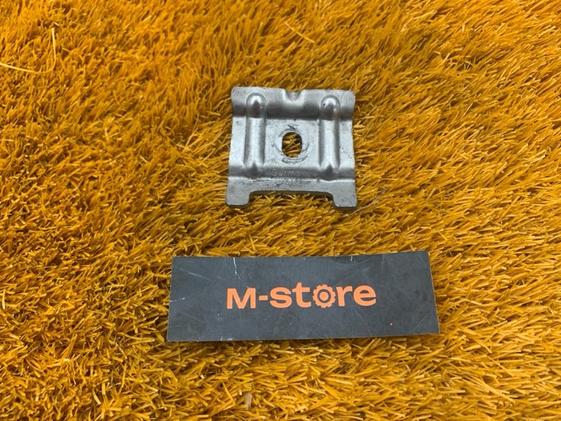 крепление аккумулятора, 500 рублей, Красноярск